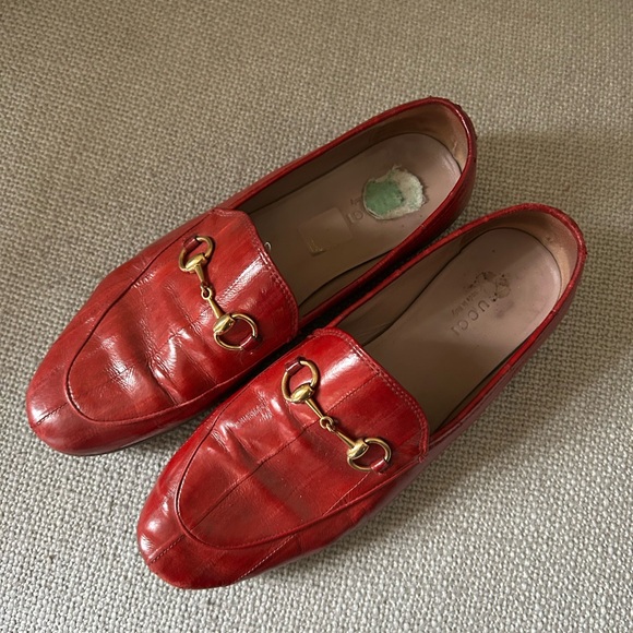Gucci Red Leather Loafers with Gold Hardware - Picture 1 of 6